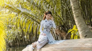 Collection of Beautiful and Pure Vietnamese Girls Celebrating Natural Beauty - image 21