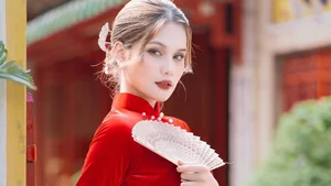 Collection of Beautiful and Pure Vietnamese Girls Celebrating Natural Beauty - image 18