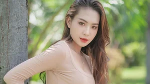 Collection of Beautiful and Pure Vietnamese Girls Celebrating Natural Beauty - image 27
