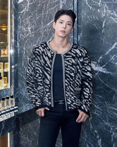 Park Bo Gum: The Multi-Talented Artist Captivating Global Audiences - image 2