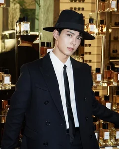 Park Bo Gum: The Multi-Talented Artist Captivating Global Audiences - image 3