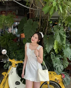Netizens React to Stunning Pre-Puberty Photos of HIEUTHUHAI’s Girlfriend - image 2