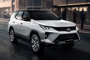 Toyota Fortuner 2026: Land Cruiser Prado-Inspired Design Revealed - image 2