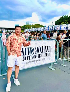 Vietnamese Celebrities Join the Fever at Taylor Swift’s The Eras Tour in Singapore - image 3