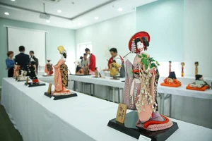 Discovering Traditional Culture Through the Exquisite Japanese Doll Exhibition - image 3