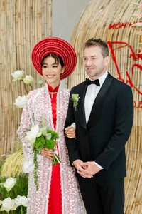 Minh Tu's Spectacular Wedding: A Night of High Fashion and Celebrity Glamour - image 7