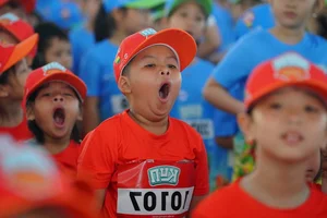 Heartwarming and Cute Moments from Kun Marathon Nha Trang Kids Run - image 6