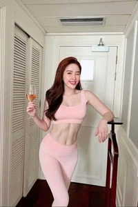 Singer Bao Thy at 38: Finding Joy in Family and Success - image 9