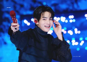 Ranking BTS Members Based on Their Powerful Stage Aura and Charisma - image 0