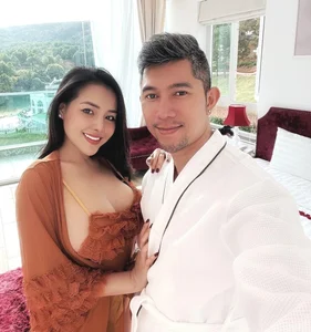 Ngan 98 Sparks Social Media Buzz with Livestream Boyfriend Revelations - image 8