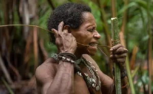Inside the Secret Lives of the World's Isolated Tree-Dwelling Tribes - image 6