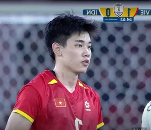 Dinh Bac Under Pressure: Will New Rising Stars Replace the Top-Ranked Talent in the Latest Netizen Debate? - image 1