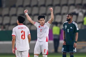Dinh Bac Under Pressure: Will New Rising Stars Replace the Top-Ranked Talent in the Latest Netizen Debate? - image 4
