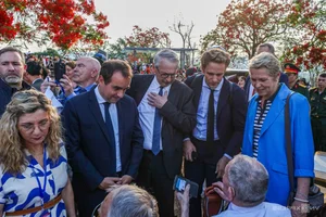 Historic Visit: French Defense Minister Tours the Dien Bien Phu Relic Site - image 5