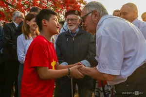 Historic Visit: French Defense Minister Tours the Dien Bien Phu Relic Site - image 0