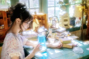 YiTuYu Art Language Vol.9950: The Unique Aesthetic of Wu Uzutaka Shojo (22P) - image 4