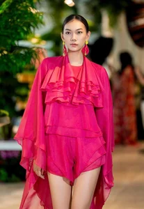 Modern Elegance: The New Collection by Designer Thanh Huong Bui - image 2