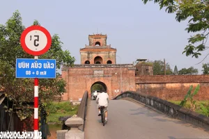 Exploring the 13 Historic Gates of Hue Imperial City: A Royal Architectural Journey - image 0