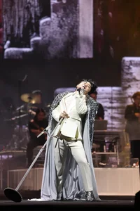Tung Duong Delivers a Powerful Cover of Soobin's Hit 'Gia Nhu' - image 5
