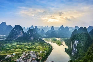 Exploring the Surreal Beauty of China's Most Magical Rivers - image 4