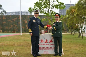 Celebrating the 10th Vietnam-China Border Defense Friendship Exchange - image 11