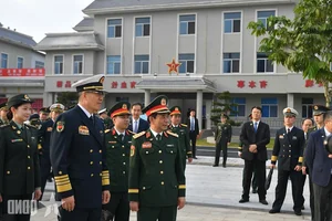 Celebrating the 10th Vietnam-China Border Defense Friendship Exchange - image 7
