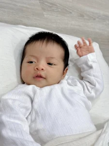 H'Hen Nie Shines in Gorgeous Gown While Huong Giang Celebrates Pregnancy - image 0