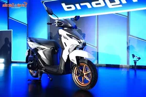 Yamaha Gear Hybrid Arrives in Vietnam: A Formidable Rival to the Honda Vision Starting at 30.4 Million - image 4