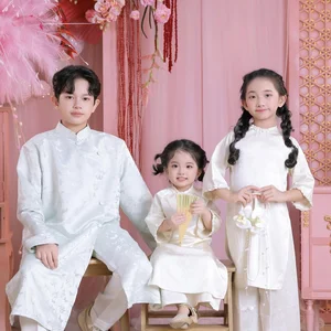 The Adorable Visuals of Lisa and Anna: The Rising Stars of the Khanh Thi - Phan Hien Family - image 2