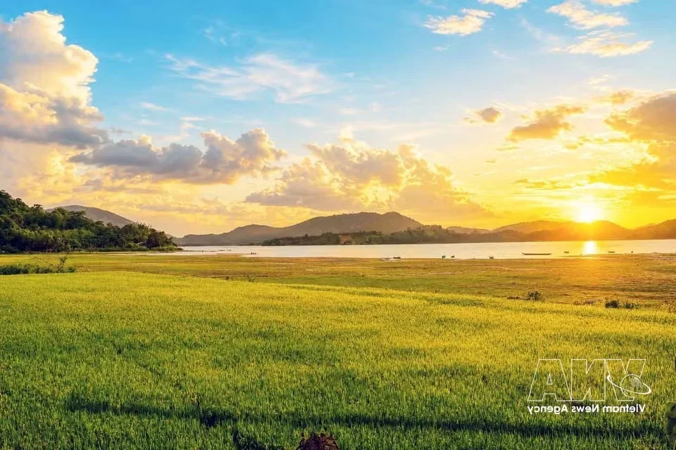 Exploring Lak Lake: The Largest Natural Freshwater Lake in Central Highlands