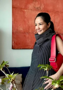Vietnamese Celebrities Share Experiences After Unexpected Earthquake Tremors - image 3