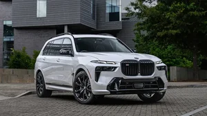 All-New 2027 BMW X5 Debuts with Neue Klasse Design and 700km iX5 EV - image 2
