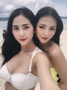 The Elegance and Beauty of Hoàng Hạnh - Exclusive Photo Gallery - image 3