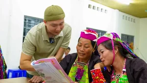 A Father and Daughter’s Journey: Finding Connection Across Thousands of Miles with Nấm - image 10
