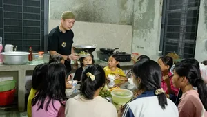 A Father and Daughter’s Journey: Finding Connection Across Thousands of Miles with Nấm - image 7