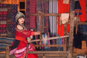 Actress Tra My: Memories of 'Gap Nhau Cuoi Tuan' and Beauty Secrets - image 9