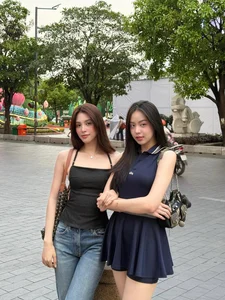 Vietnamese Star Huong Giang Radiates Grace and Postpartum Beauty - image 4