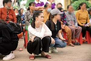 Ngoc Trinh Wins Hearts with Humble Charity Work in Her Hometown - image 7
