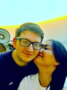 The Fairy Tale Romance of an American Man and a Girl from Nghe An - image 4