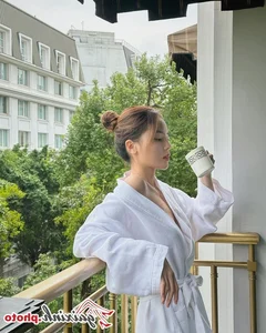 Stunning Photos of Miss Vietnam Ky Duyen in Elegant Bikini Outfits - image 4