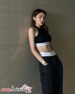 Stunning Photos of Miss Vietnam Ky Duyen in Elegant Bikini Outfits - image 33