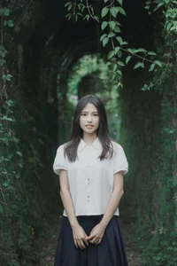 YiTuYu Art Language Vol.9952: Ai He Zhen Zhu Niu Nai Photo Collection - image 12