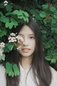 YiTuYu Art Language Vol.9952: Ai He Zhen Zhu Niu Nai Photo Collection - image 5