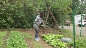 Kathy Chow: Remembering the Most Beautiful Zhou Zhiruo and Her Peaceful Garden Villa - image 6