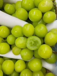 4 Trending Chinese Grape Varieties Dominating the Vietnamese Market - image 0