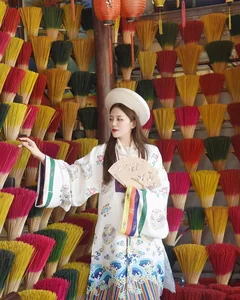Stunning Nhat Binh Traditional Vietnamese Attire Worn by Tan Hiep Hung Heiress - image 7