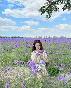 Stunning Nhat Binh Traditional Vietnamese Attire Worn by Tan Hiep Hung Heiress - image 3