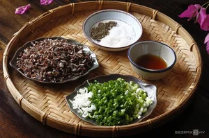 Authentic Recipe: Steamed Meat-Stuffed Bamboo Shoots Northern Vietnam Style - image 3