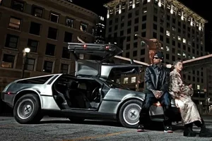 The Iconic DeLorean DMC-12: From Back to the Future to Pop Music Videos - image 5