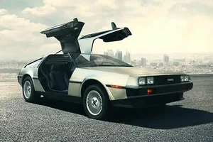 The Iconic DeLorean DMC-12: From Back to the Future to Pop Music Videos - image 4